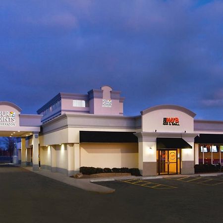 克利夫兰机场福朋喜来登酒店 克里夫兰 外观 照片